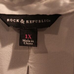 Rock & Republic Navy White & Black Tie-dyed Top Size 1X